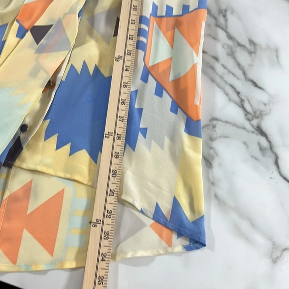 Hunter Dixon Yellow Sleeveless Blouse Womens XS Tie Neckline Button Front Silk - Picture 7 of 9